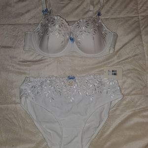 COPY - COPY - Bra and pantie set